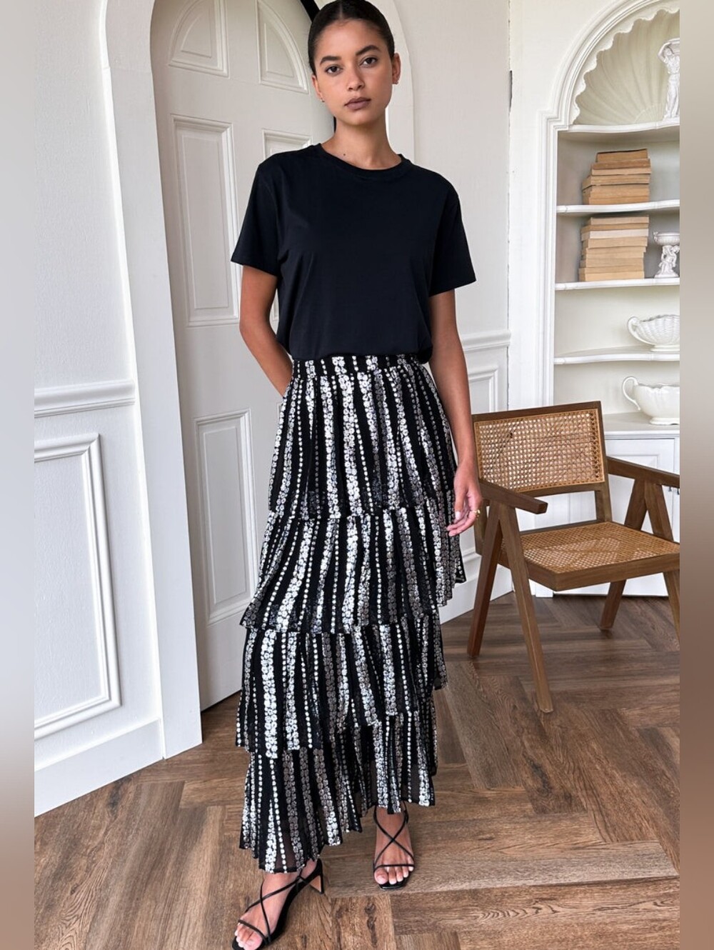 NWT Emerson Fry Ruffle Midi Skirt Black Silver Sz Small